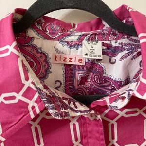 Large Tizzie shirt from boutique brand Dizzie Lizzie (sized XL, runs small)